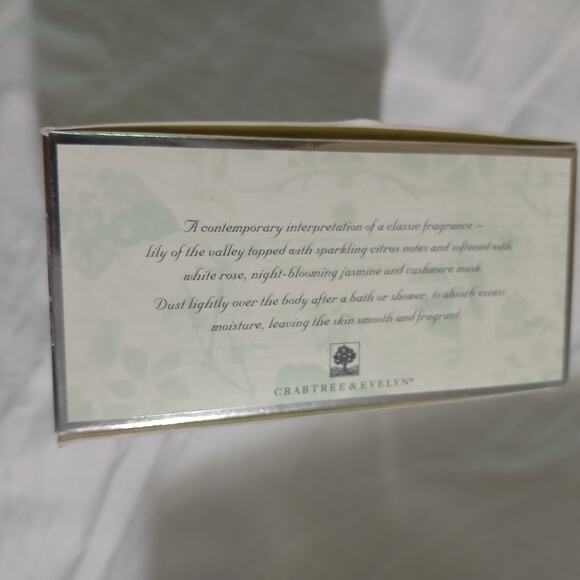 NIB Crabtree & Evelyn Lily of the Valley Perfumed Dusting Powder 3.4oz USA MADE - Picture 8 of 9